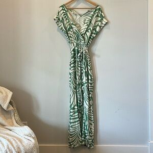 Green Leaf-Print Women's Maxi Dress